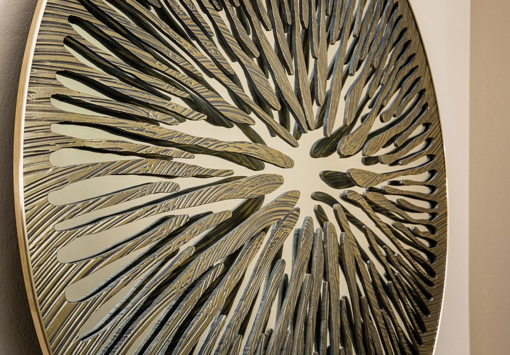 PUPIL VIII Detail - Sculptural mirror : Aluminum  - Liquid Bronze - Brass - Cast Bronze finish