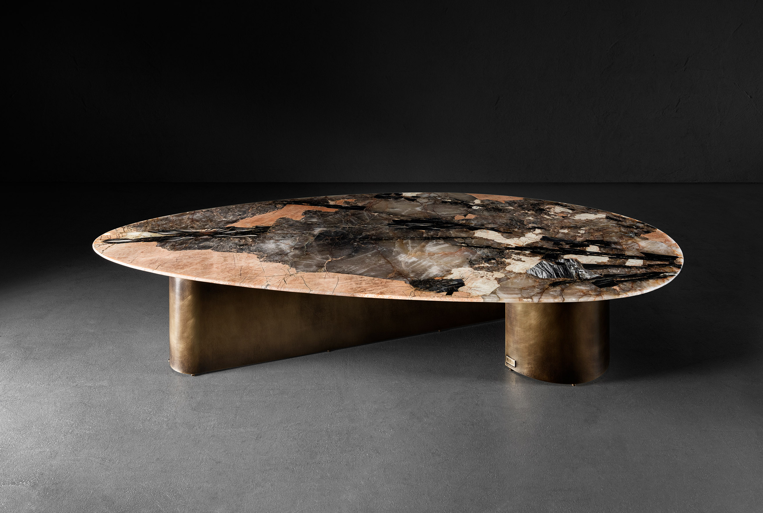 CUSI Odyssey Coffee Table